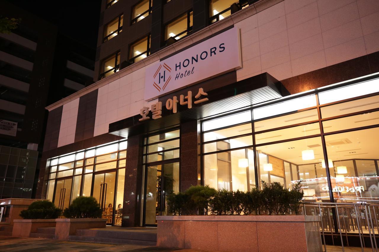 Honors Hotel Hwaseong Exteriér fotografie