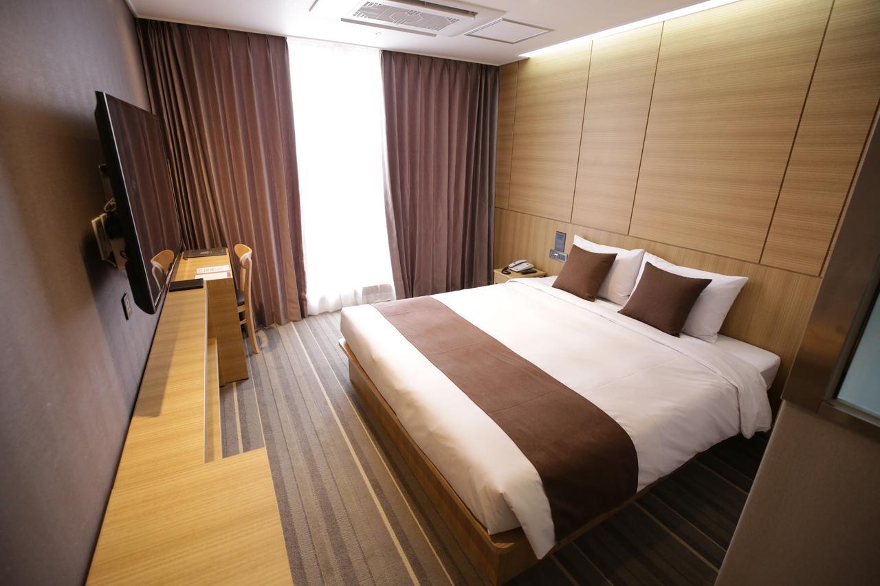 Honors Hotel Hwaseong Exteriér fotografie